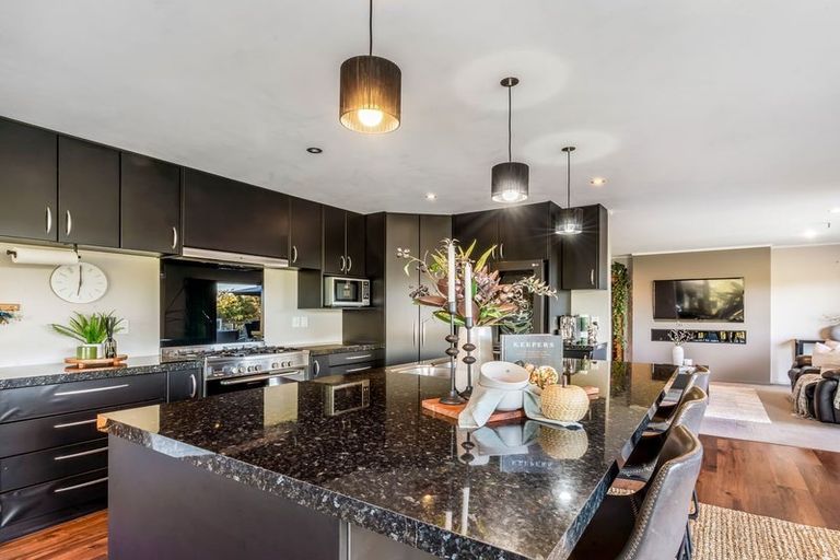 Photo of property in 161 Kimihia Road, Huntly, 3771