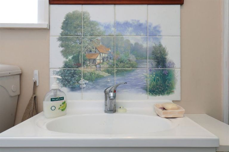 Photo of property in 9 Harlock Place, Huntly, 3700