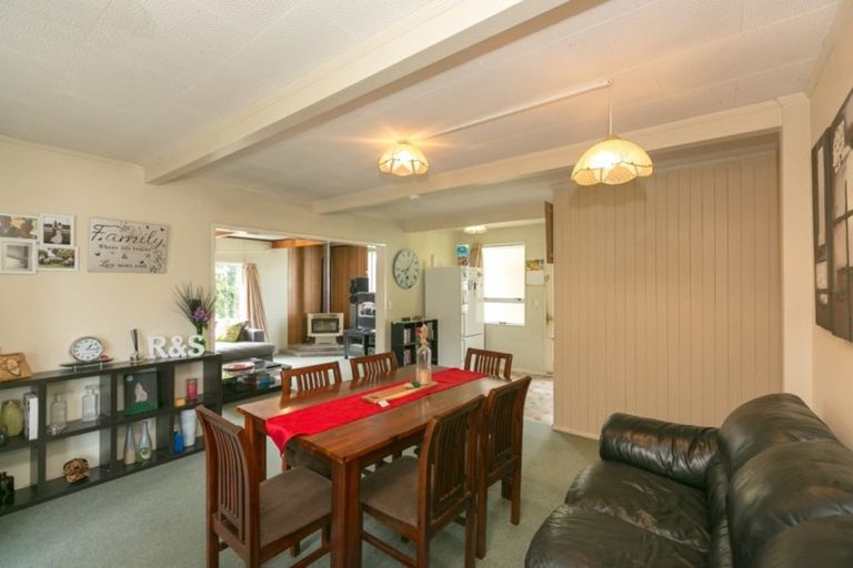 Photo of property in 273 Henwood Road, Paraite, New Plymouth, 4372