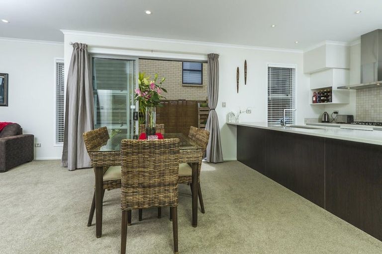 Photo of property in 41 Liquidambar Drive, Hobsonville, Auckland, 0616