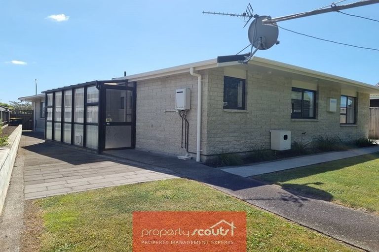 Photo of property in 5 Park Lane, Waitara, 4320
