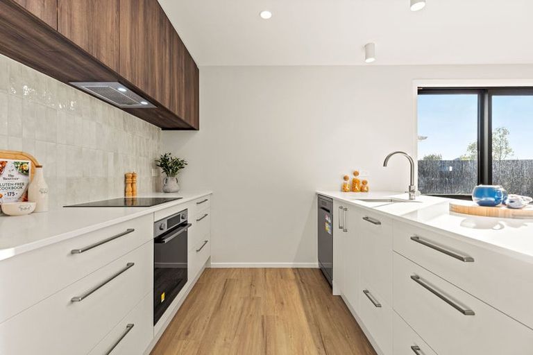 Photo of property in 1/123 Kennedys Bush Road, Halswell, Christchurch, 8025