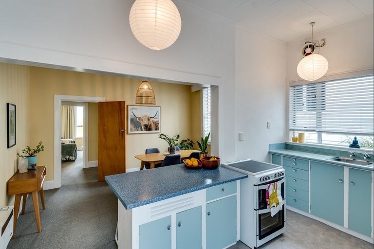 Photo of property in 22 Colenso Avenue, Hospital Hill, Napier, 4110