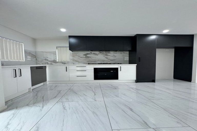 Photo of property in 11c William Avenue, Manurewa, Auckland, 2102