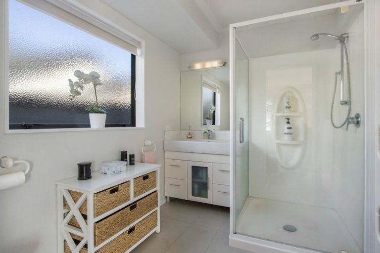 Photo of property in 1 Brookby Place, Katikati, 3129