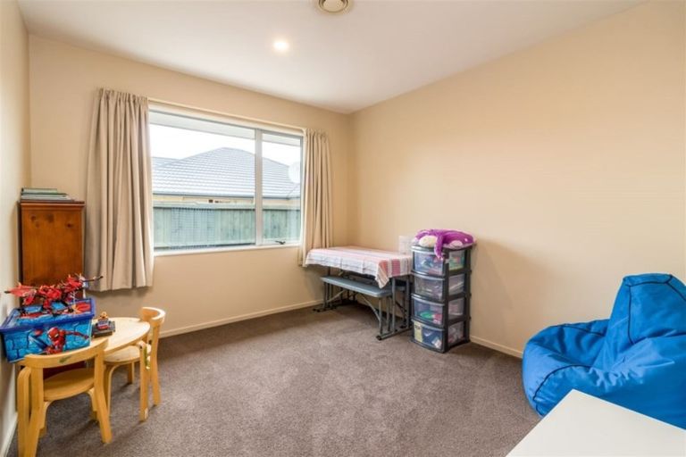Photo of property in 42 Mounter Avenue, Northwood, Christchurch, 8051