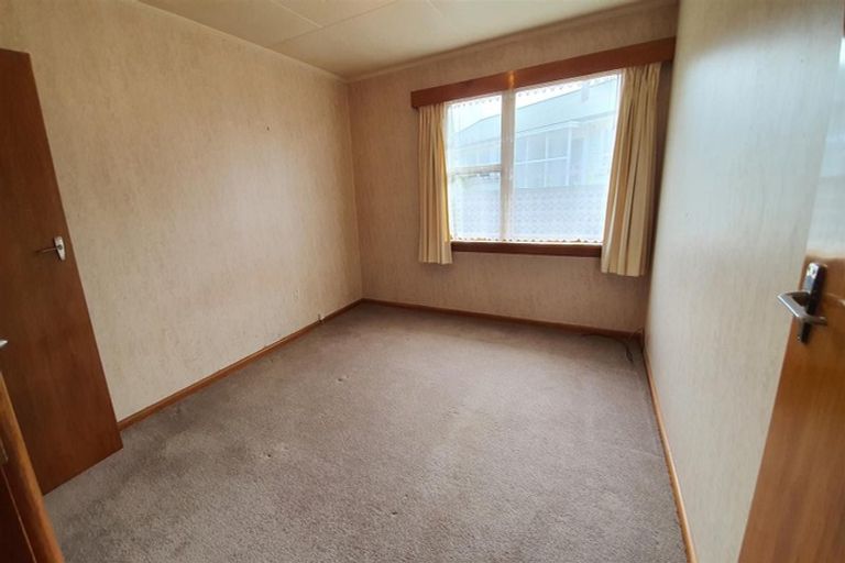 Photo of property in 3 Balmoral Street, Waimate, 7924