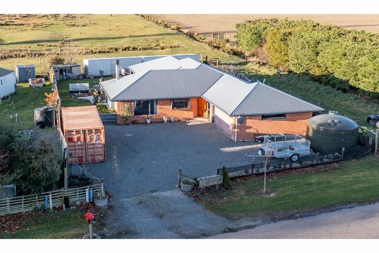 Photo of property in 318 Whitecliffs Road, Whitecliffs, Coalgate, 7673