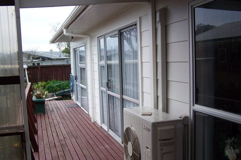 Photo of property in 37 Puriri Crescent, Edgecumbe, 3120