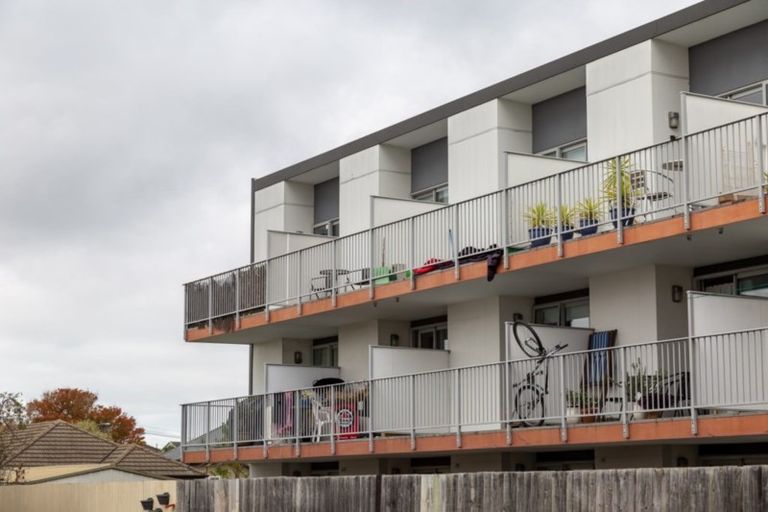 Photo of property in 17/20 Stanmore Road, Phillipstown, Christchurch, 8011