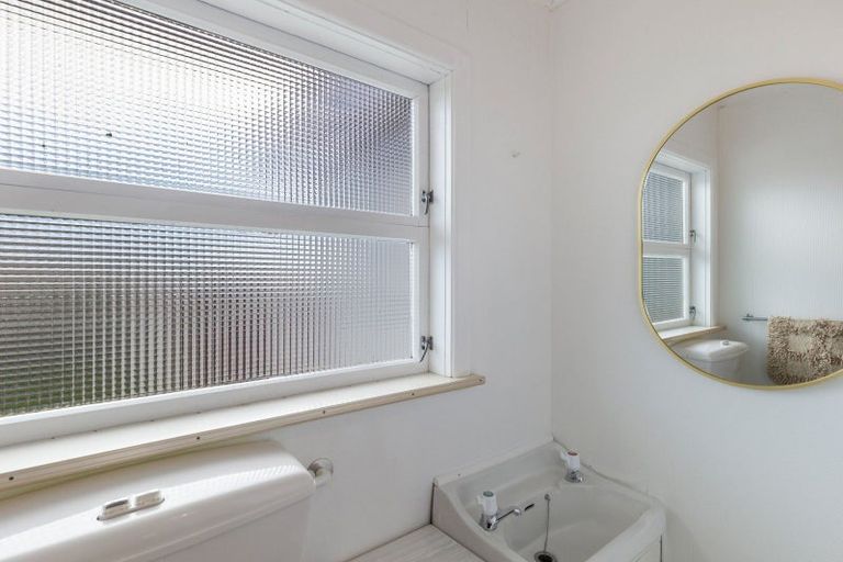 Photo of property in 57 Weraroa Road, Levin, 5510