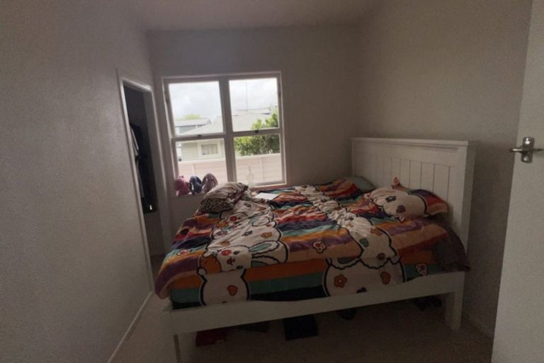 Photo of property in 59 Bond Crescent, Forrest Hill, Auckland, 0620