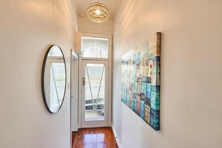 Photo of property in 6 Gordon Street, Newtown, Wellington, 6021