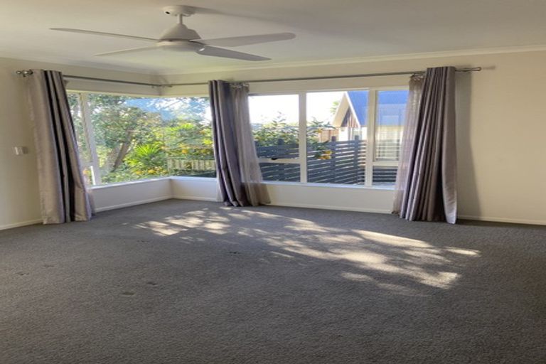 Photo of property in 28 Montana Drive, Pyes Pa, Tauranga, 3112
