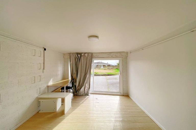 Photo of property in 37 Hillcrest Road, Hillcrest, Hamilton, 3216