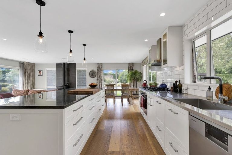 Photo of property in 32 Peacock Place, Swannanoa, Rangiora, 7475