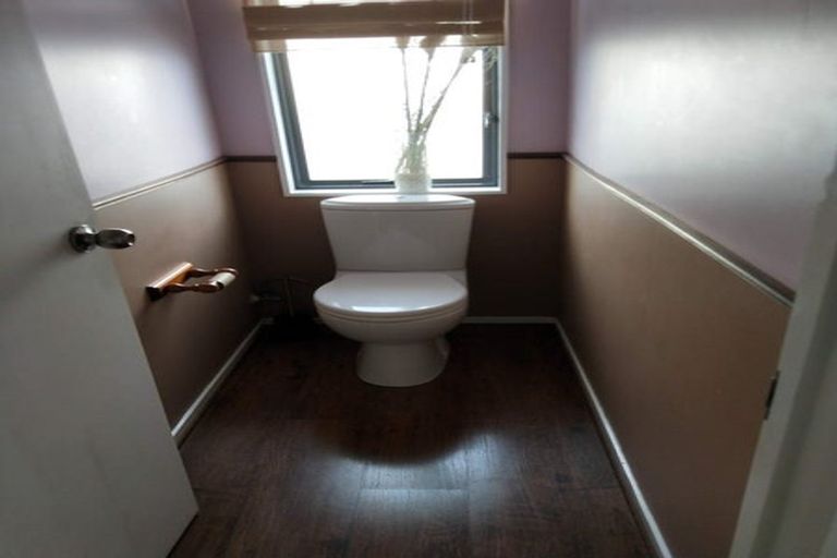 Photo of property in 64a Ridge Road, Howick, Auckland, 2014