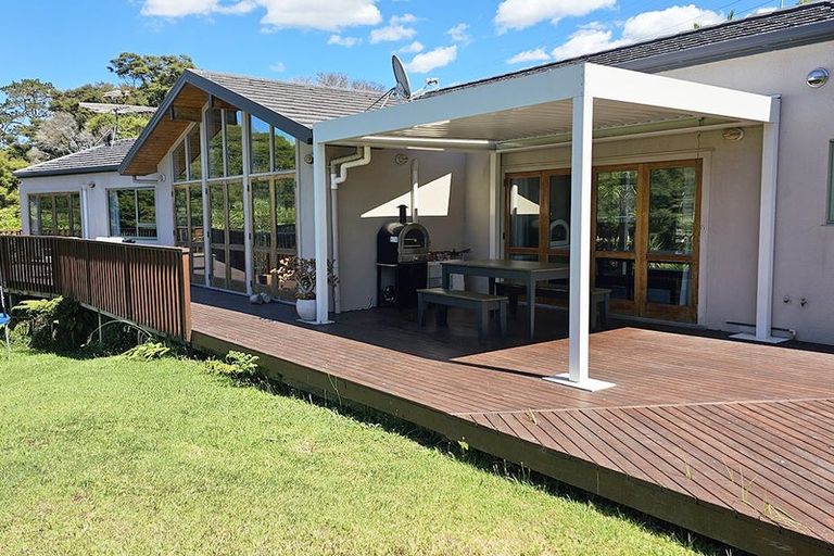 Photo of property in 71 Gills Road, Albany Heights, Auckland, 0632