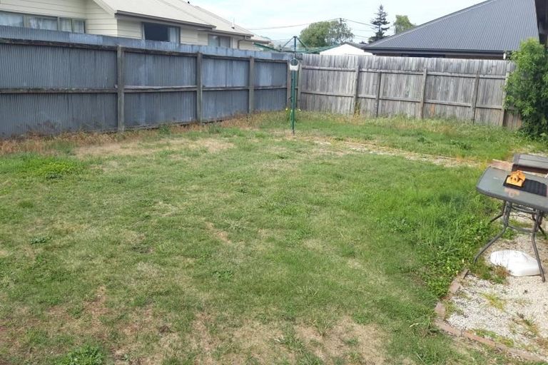 Photo of property in 154a Wainoni Road, Avondale, Christchurch, 8061