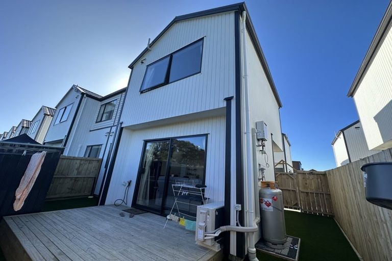 Photo of property in 67 John Gray Street, Papakura, 2110