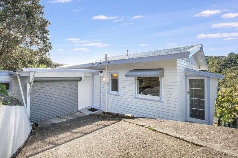 Photo of property in 40 Gordon Road, Plimmerton, Porirua, 5026