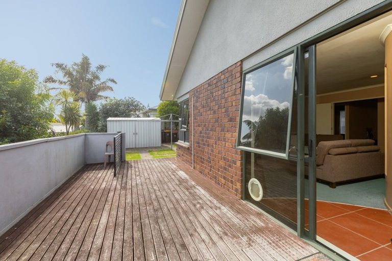 Photo of property in 6 Astor Place, Welcome Bay, Tauranga, 3112