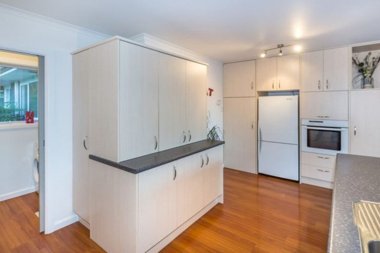 Photo of property in 15 Dunster Street, Burnside, Christchurch, 8053