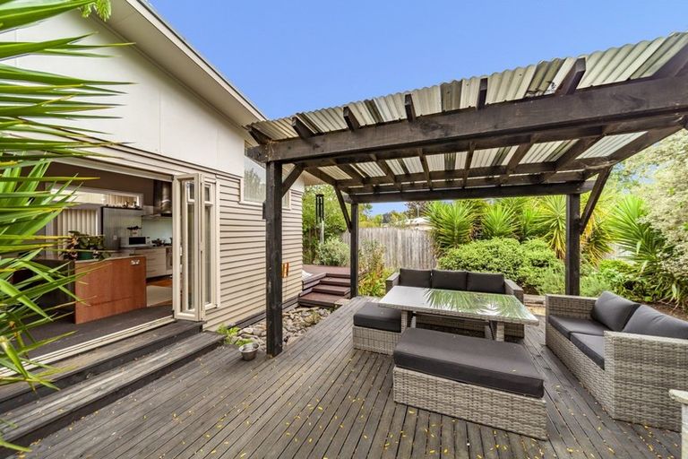 Photo of property in 30 Higginson Street, Otane, 4202