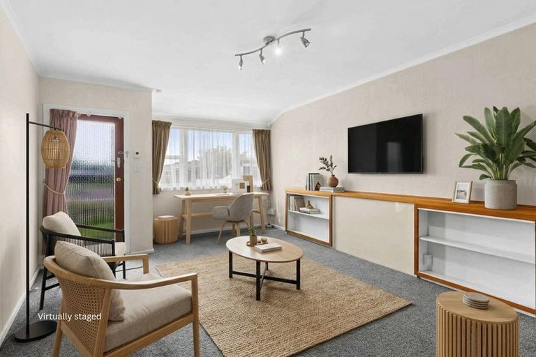 Photo of property in 16 Shearer Place, Pirimai, Napier, 4112