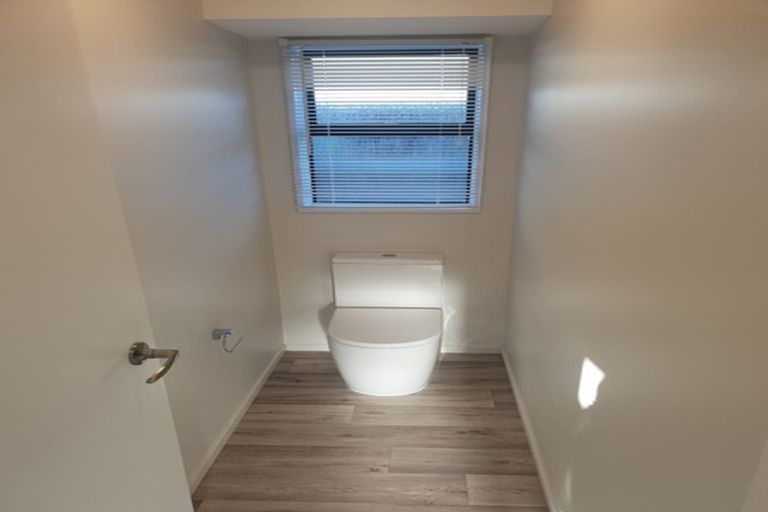 Photo of property in 11 Factory Road, Belfast, Christchurch, 8051