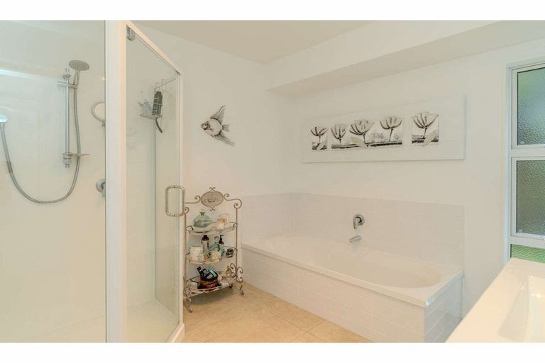 Photo of property in 5a Edkins Road, Kerikeri, 0230