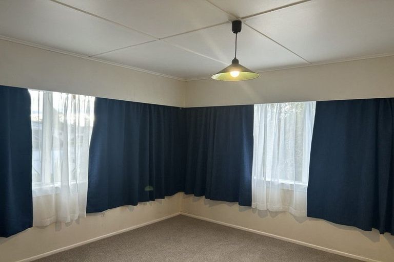 Photo of property in 13 Alastair Avenue, Owhata, Rotorua, 3010