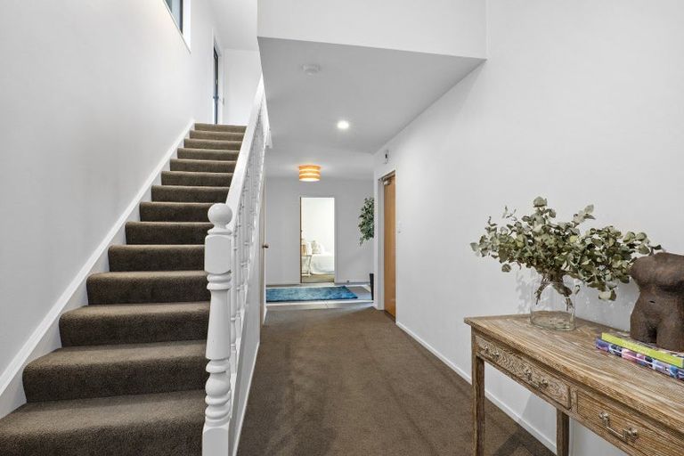 Photo of property in 35 Corfe Street, Ilam, Christchurch, 8041