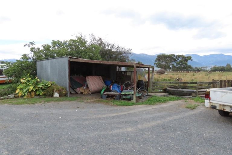 Photo of property in 50 Hawthorne Road, Kaikoura, 7300