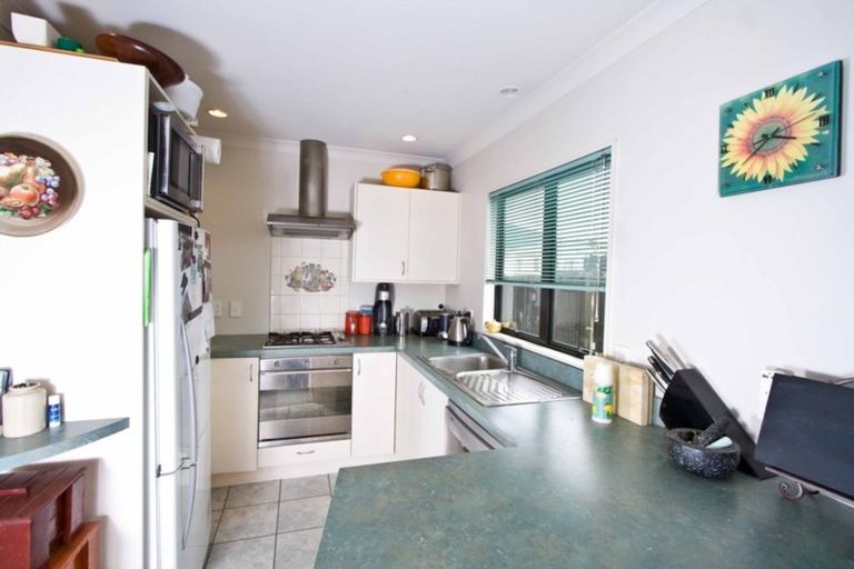 Photo of property in 35a Awamutu Grove, Waiwhetu, Lower Hutt, 5010