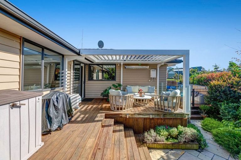 Photo of property in 3 Burwood Terrace, Gulf Harbour, Whangaparaoa, 0930