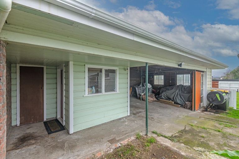 Photo of property in 22 Bowen Street, Woodville, 4920
