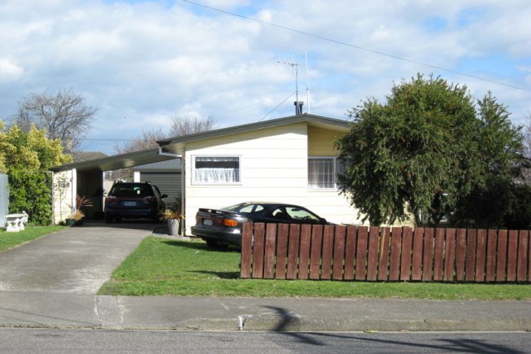 Photo of property in 2a Churchill Street, Waipukurau, 4200