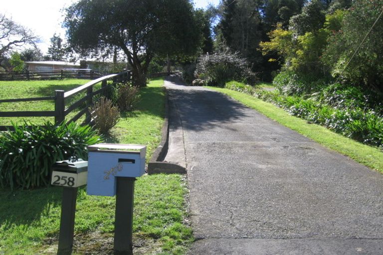 Photo of property in 258 Maunu Road, Horahora, Whangarei, 0110