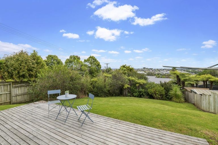 Photo of property in 102 Hibiscus Coast Highway, Red Beach, 0932
