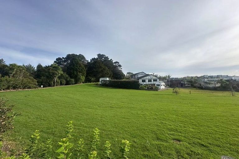 Photo of property in 5 Pigeonwood Lane, Albany, Auckland, 0632