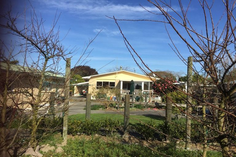 Photo of property in 48 Waimea West Road, Brightwater, 7022