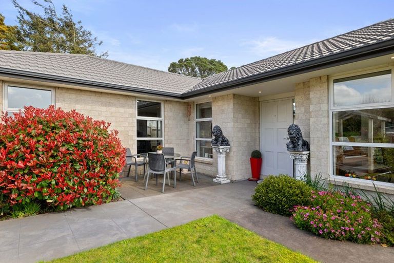Photo of property in 476 Mangorei Road, Highlands Park, New Plymouth, 4312