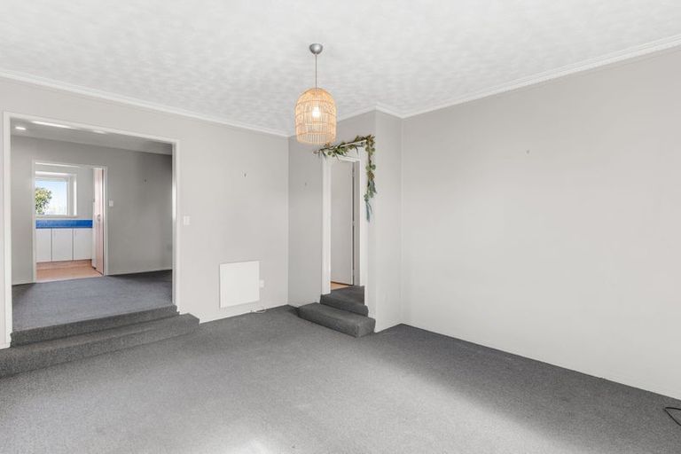 Photo of property in 2/73 Lakewood Drive, Burwood, Christchurch, 8083