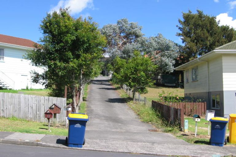 Photo of property in 13 Santiago Crescent, Unsworth Heights, Auckland, 0632