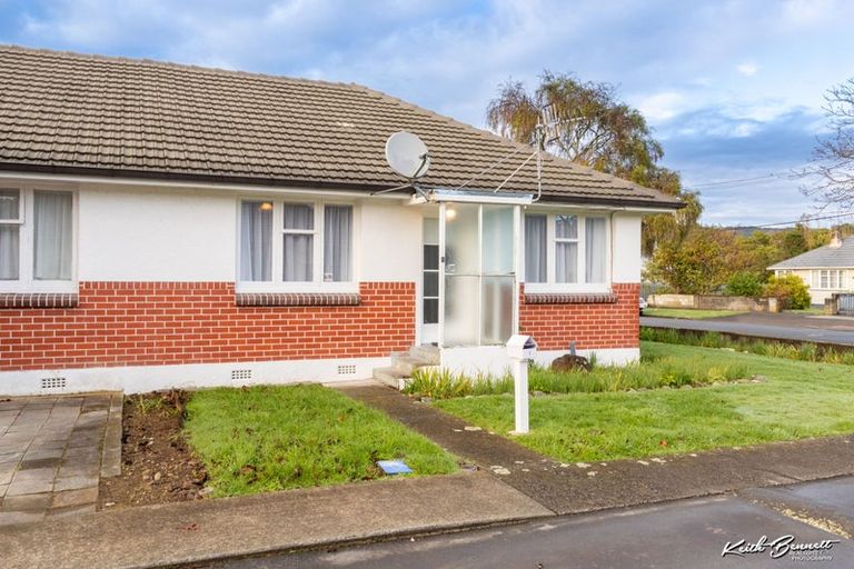 Photo of property in 1 Totara Street, Trentham, Upper Hutt, 5018