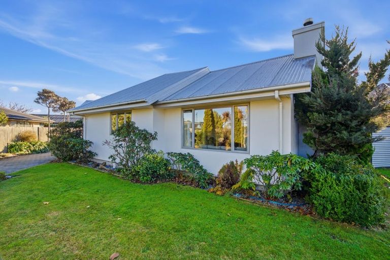 Photo of property in 41 Overbury Crescent, Rolleston, 7614
