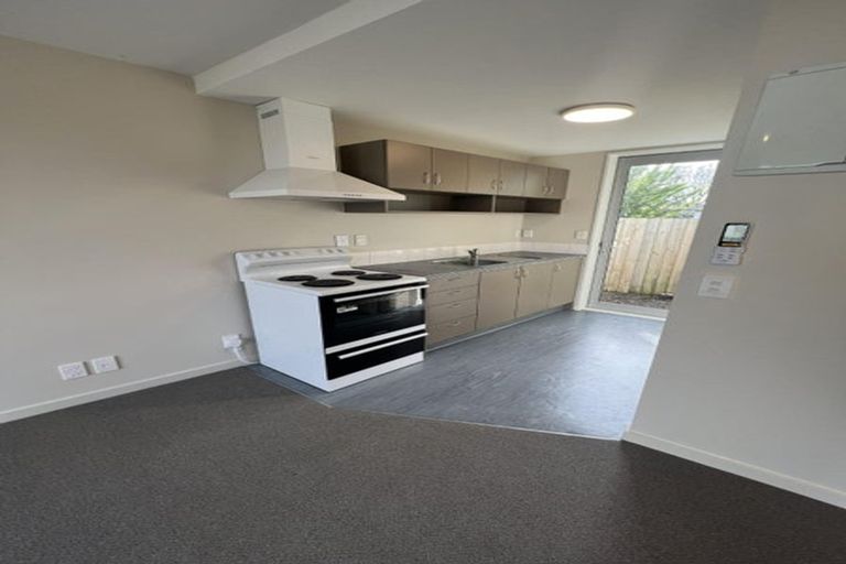 Photo of property in 2/20 Leyden Street, Phillipstown, Christchurch, 8011