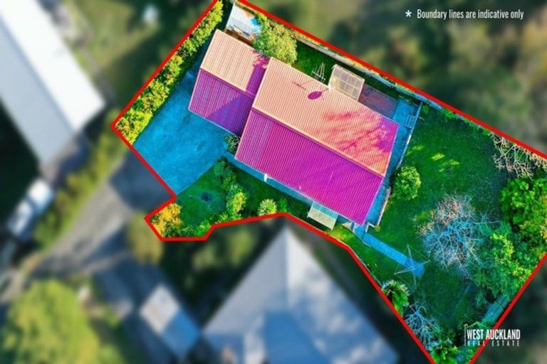 Photo of property in 1/31 Chorley Avenue, Massey, Auckland, 0614