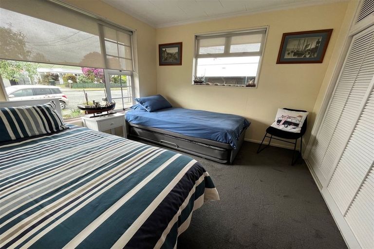 Photo of property in 19 Allnatt Street, Temuka, 7920